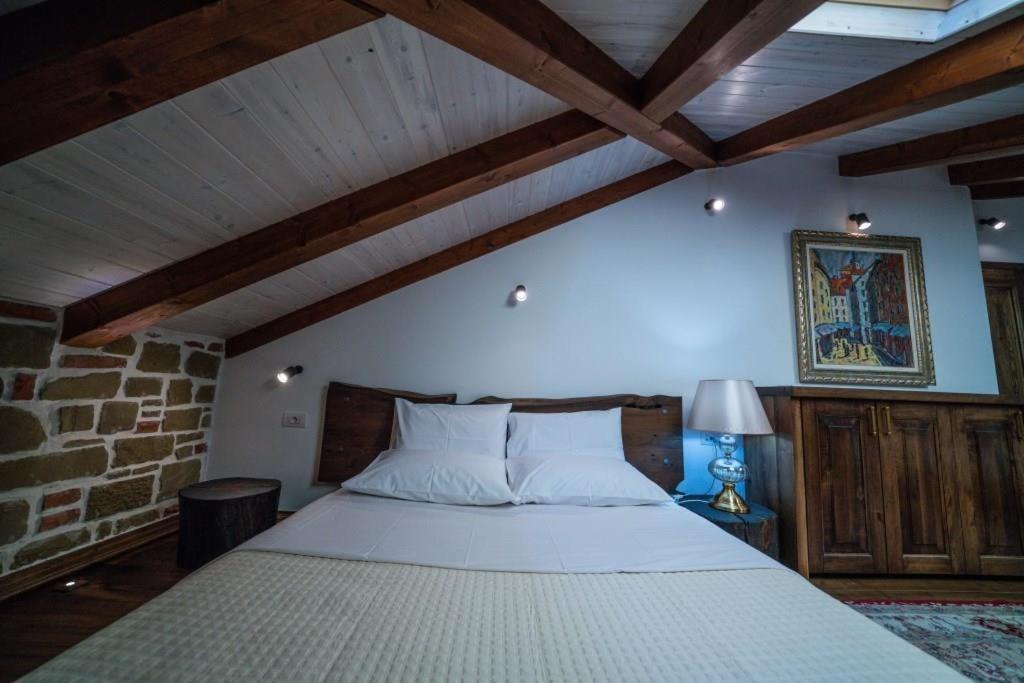 Korca Boutique Hotel Buitenkant foto